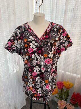 SCRUB Dickies Black Floral V-Neck Scrub Top with Pink & Orange Flowers Size L